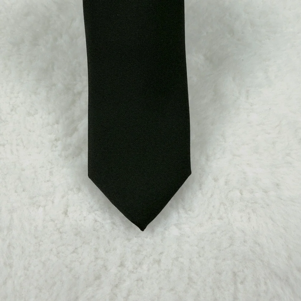 Express Mens Solid Black Silk Skinny Necktie Formal Business Professional Tie